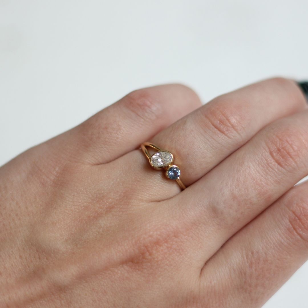 Moissanite sapphire ring online