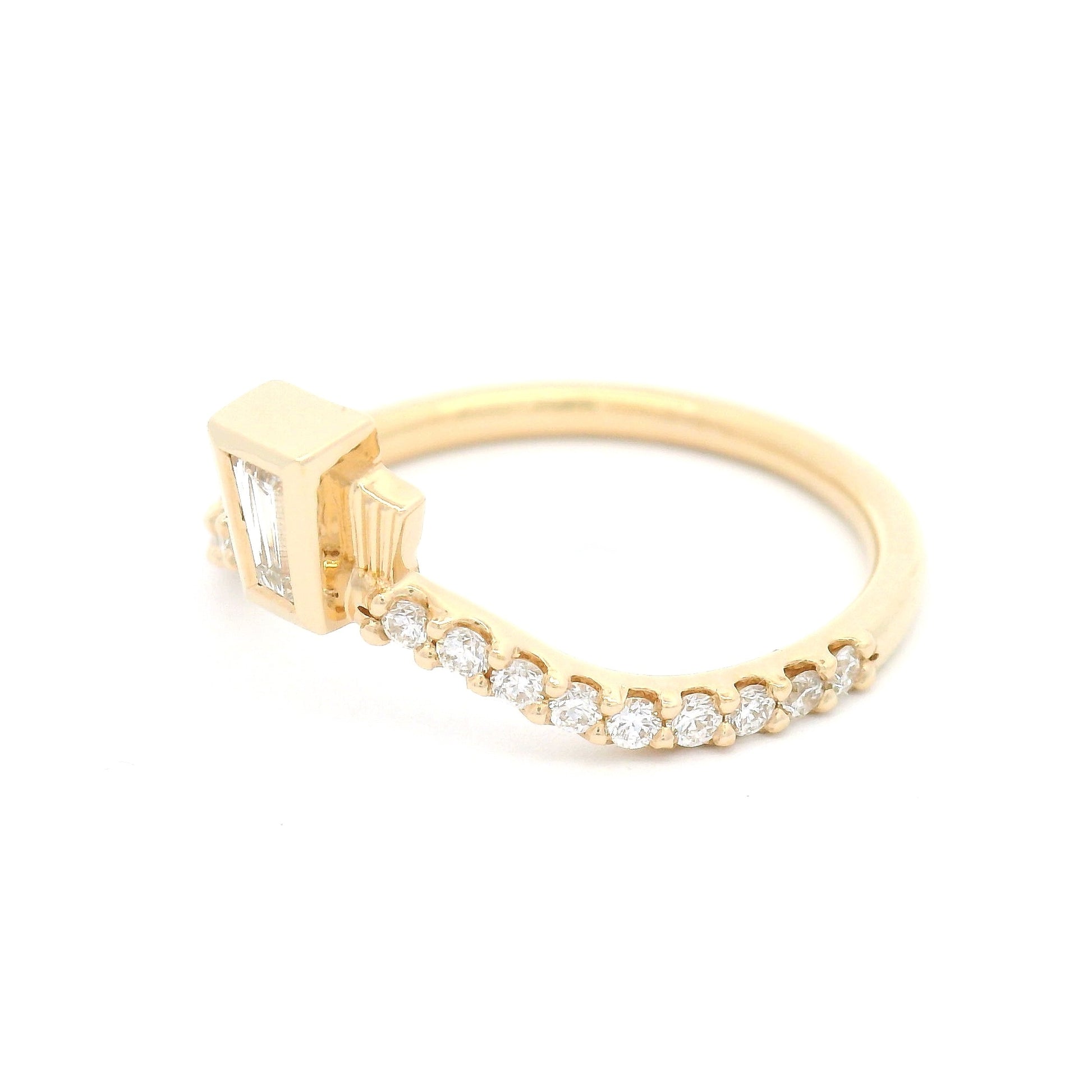 14k Yellow Contour Band with 0.13ct Natural Baguette Diamond & Accent Natural Diamonds