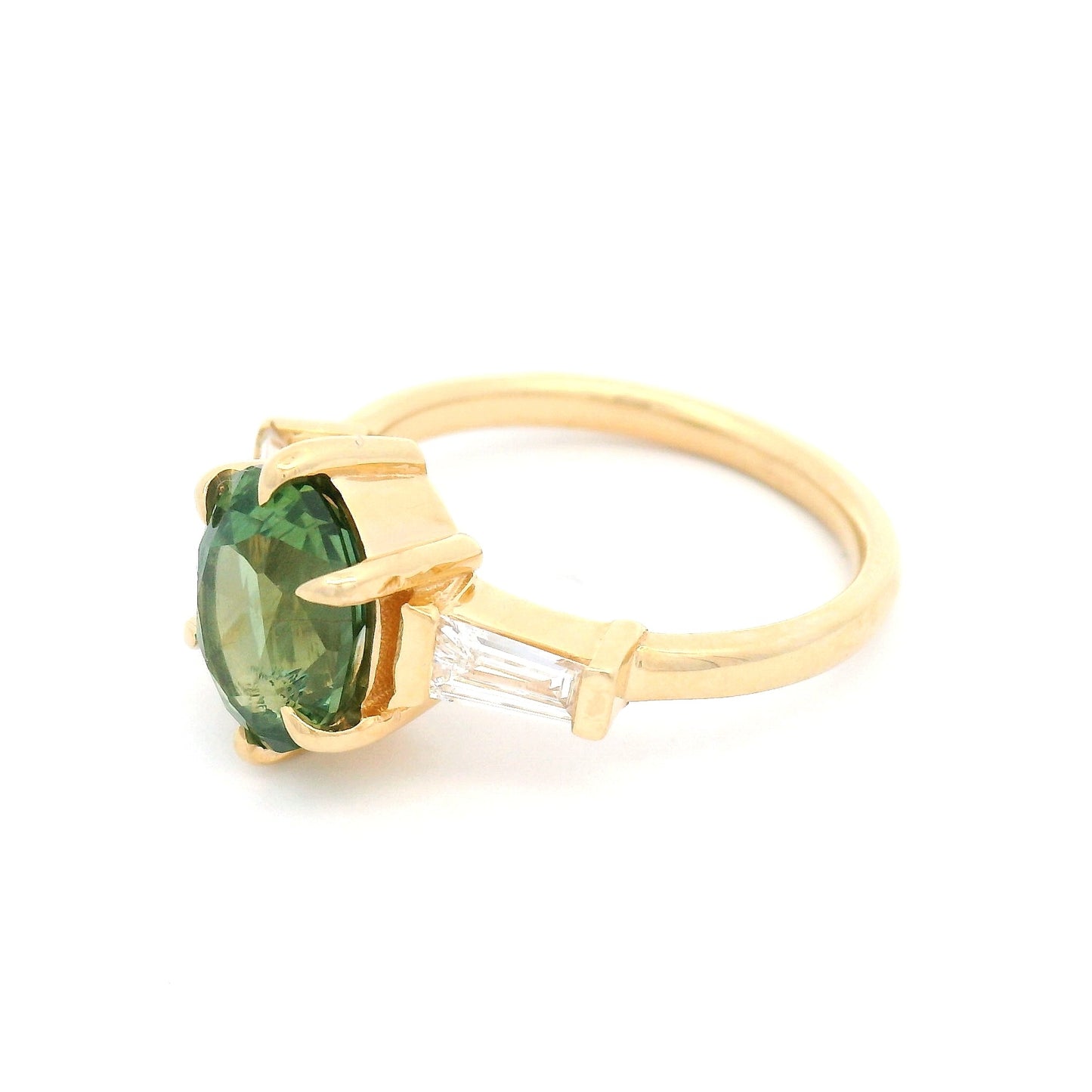 14k Yellow Three Stone Ring with 2.56ct Bi-Colour Sapphire and Lab-Grown Diamonds