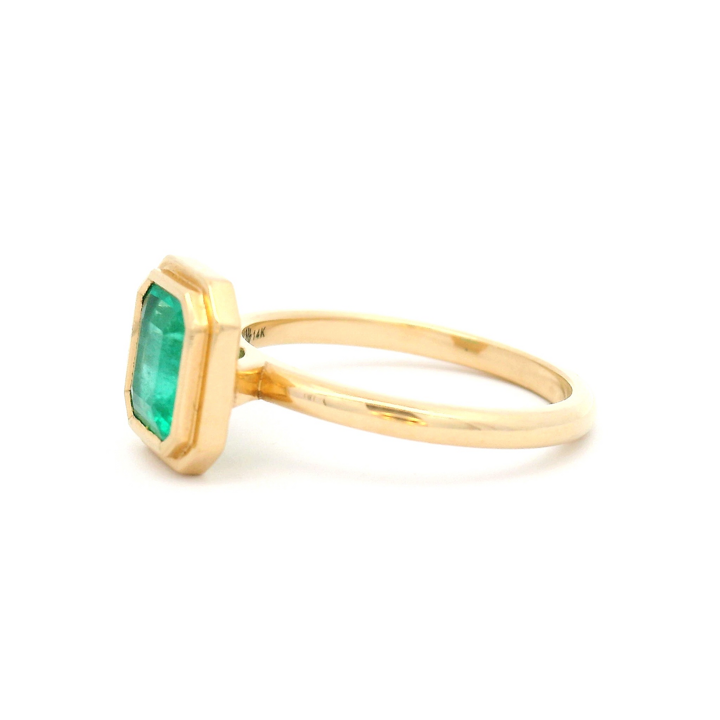 14k Yellow Bezel-Set Solitaire with 1.06ct Emerald