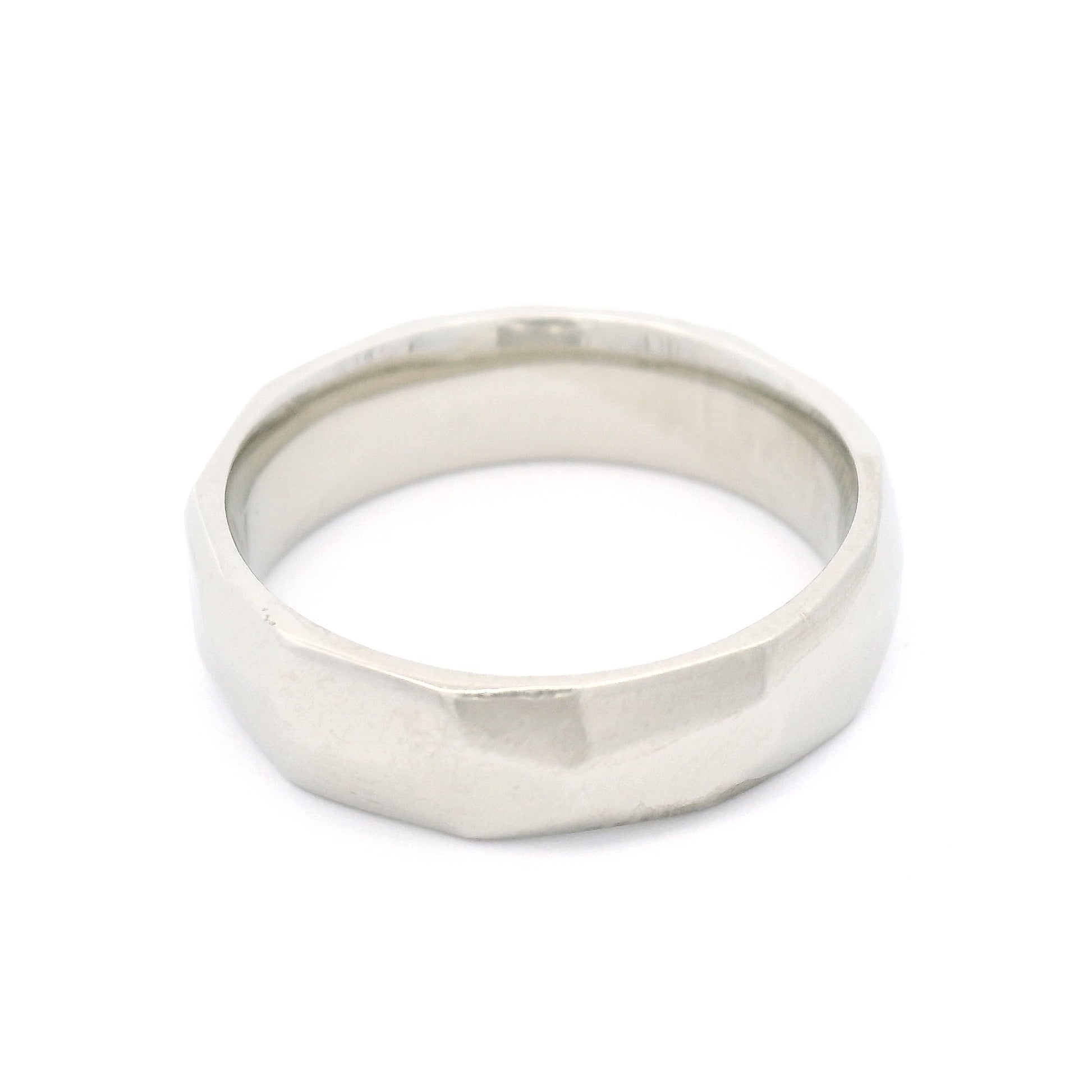14k White 5.5mm Wide Soft-Dome Faceted Band