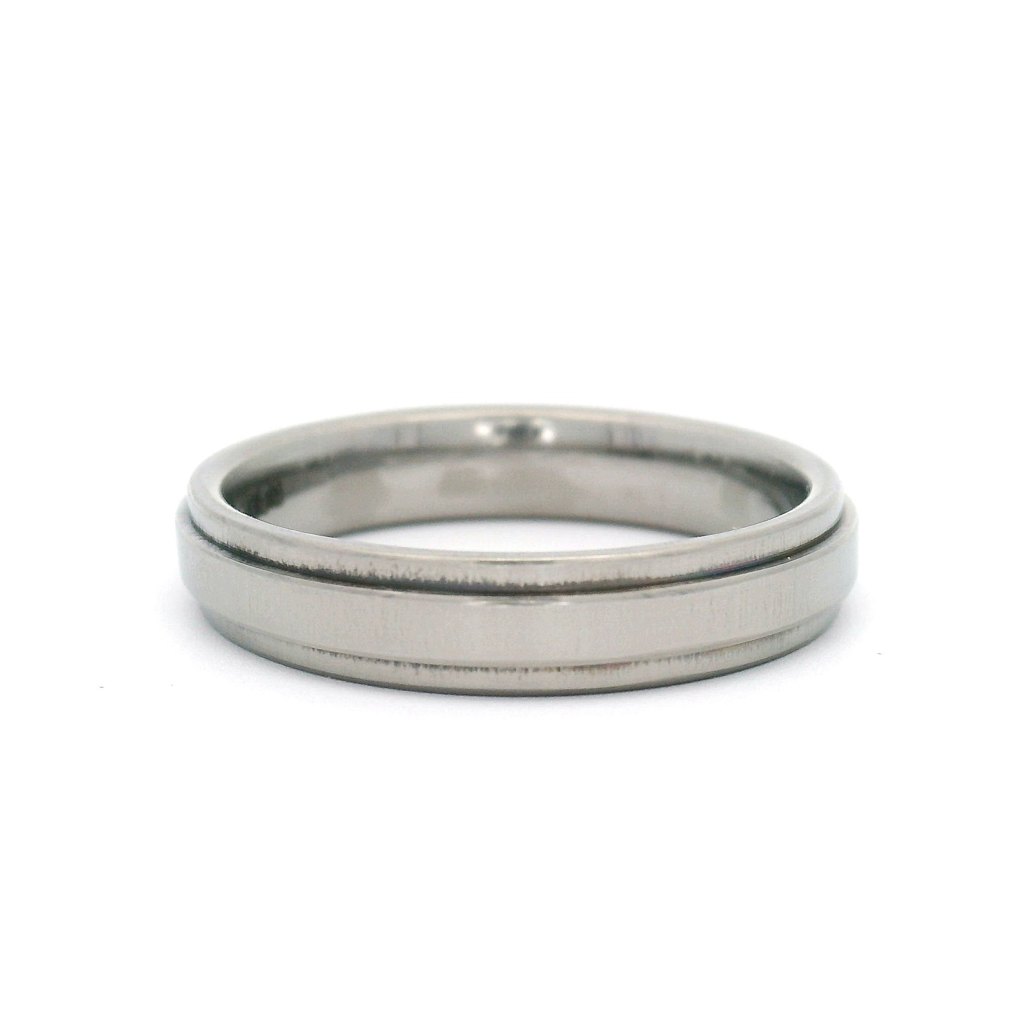 4mm Wide Titanium Step Band – Made You Look Jewellery