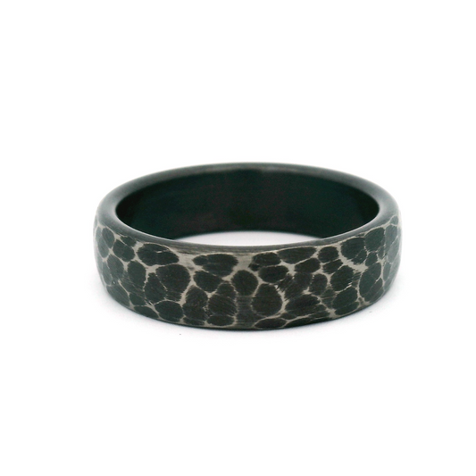 Hammered Titanium 6mm Wide Band