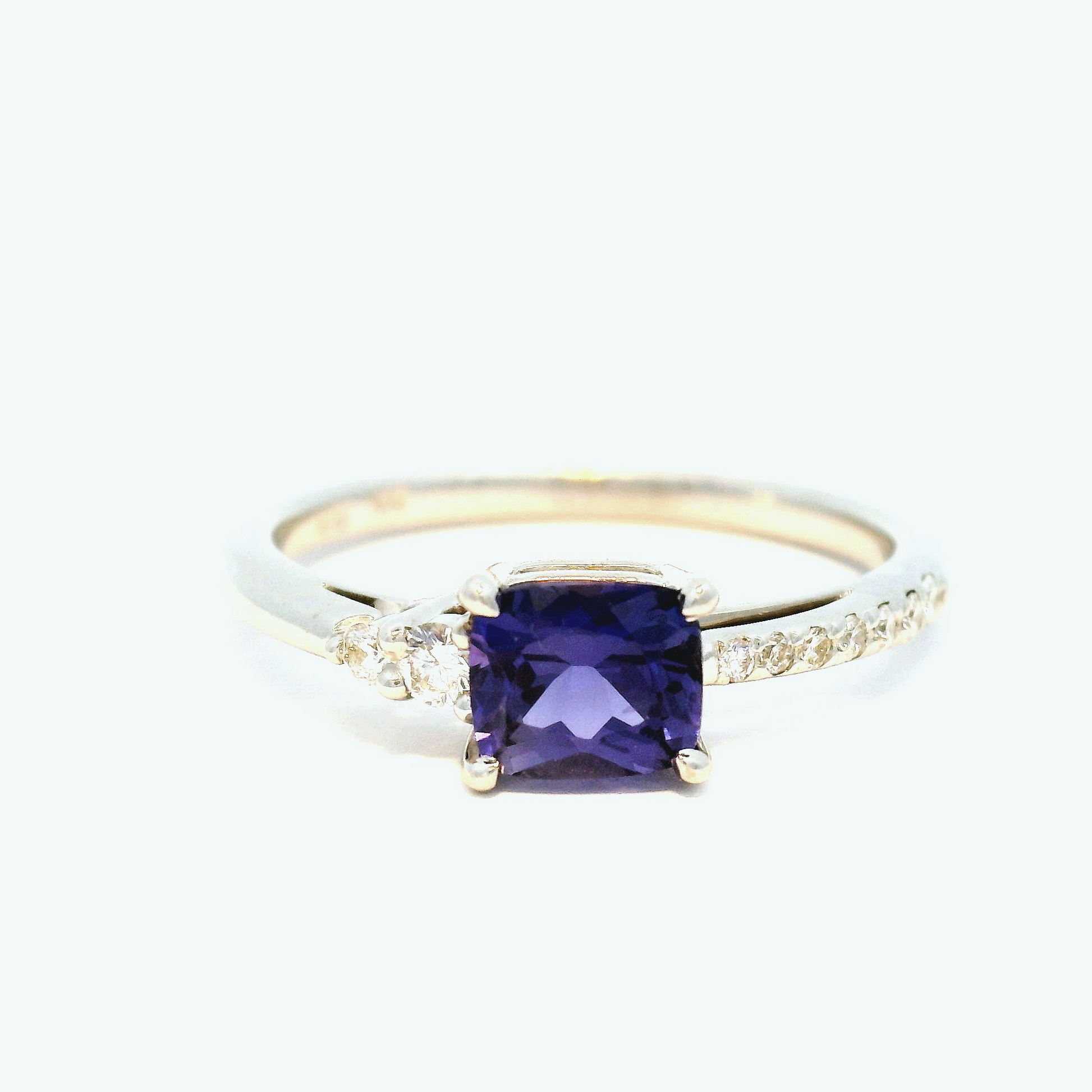 14k White Engagement Ring with 0.68ct Colour-Change Purple Sapphire and Accent Diamonds
