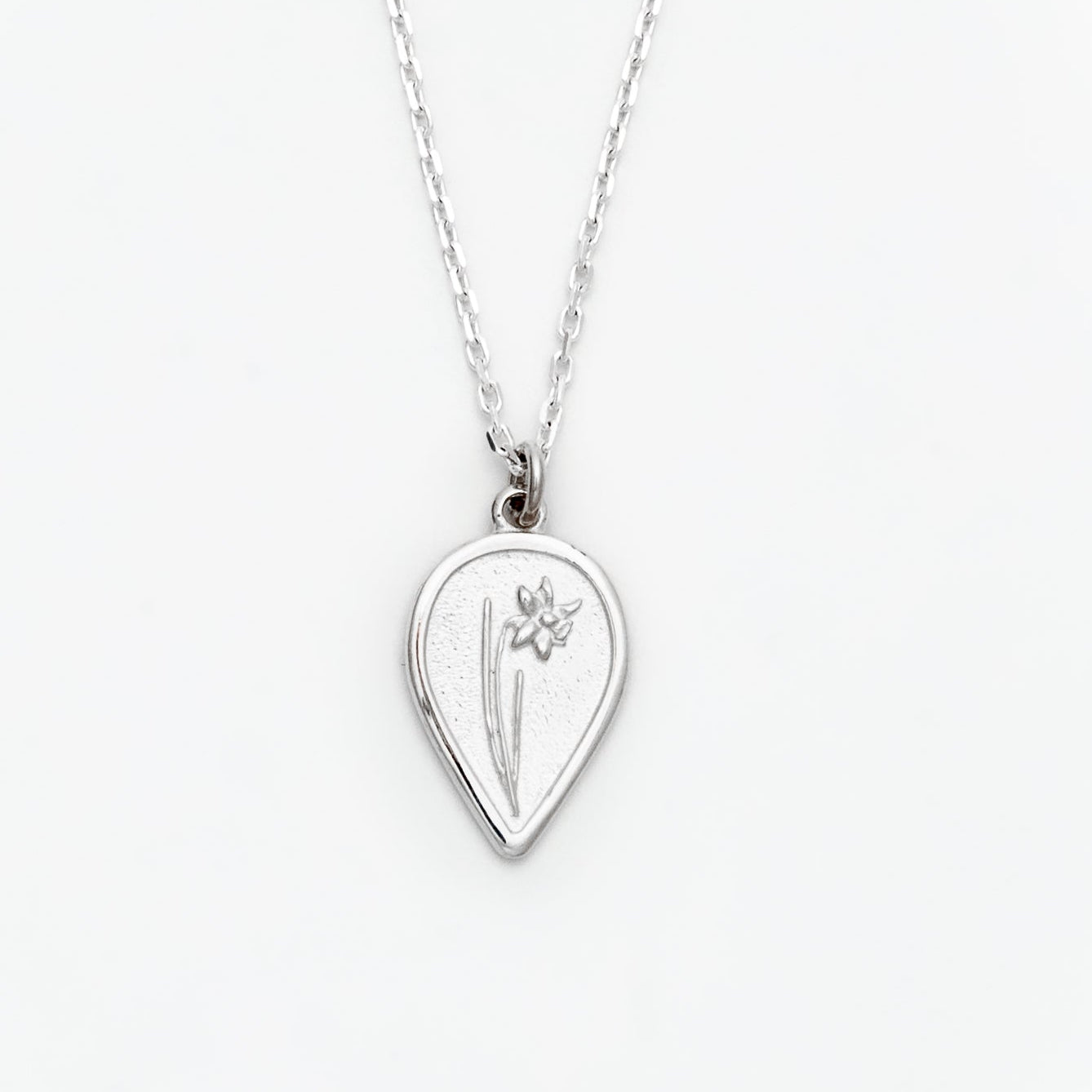 Daffodil Birth Flower Necklace