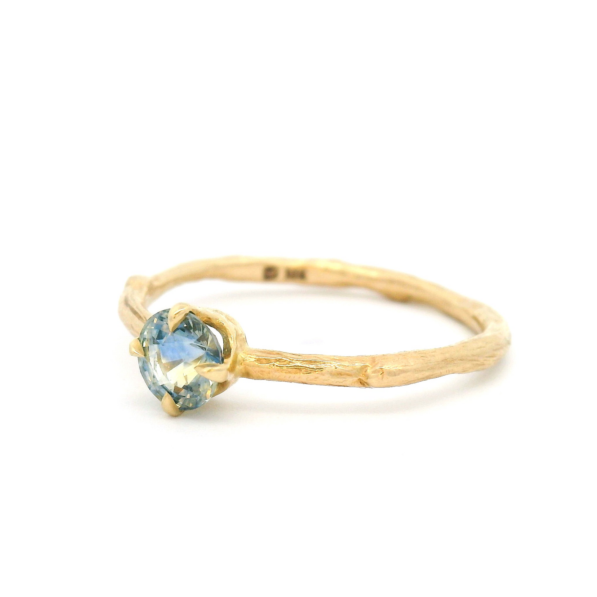10k Yellow Gold Organic Solitaire with 0.60ct Bluish-Yellow Sapphire