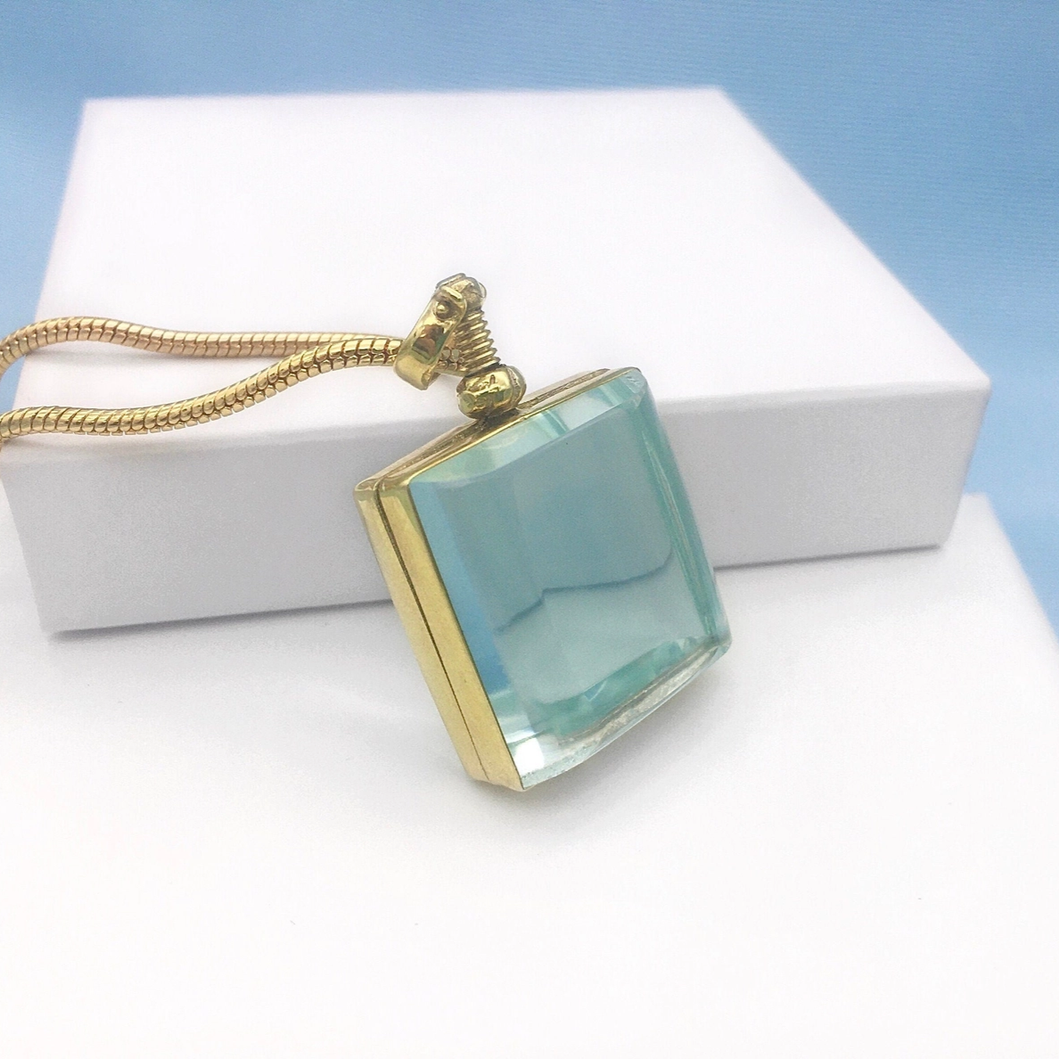 18K Gold Square Crystal Urn Neccklace