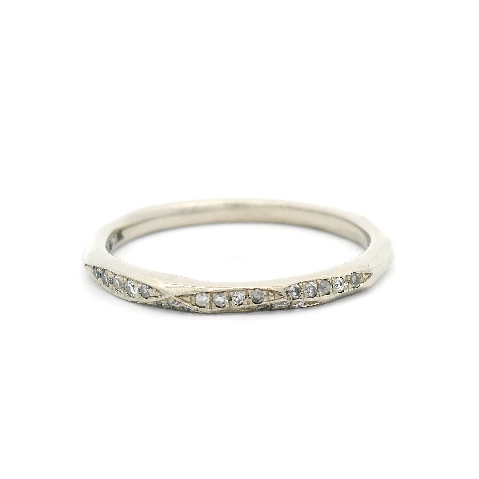 10k White Faceted Band with 0.10cts White Diamonds
