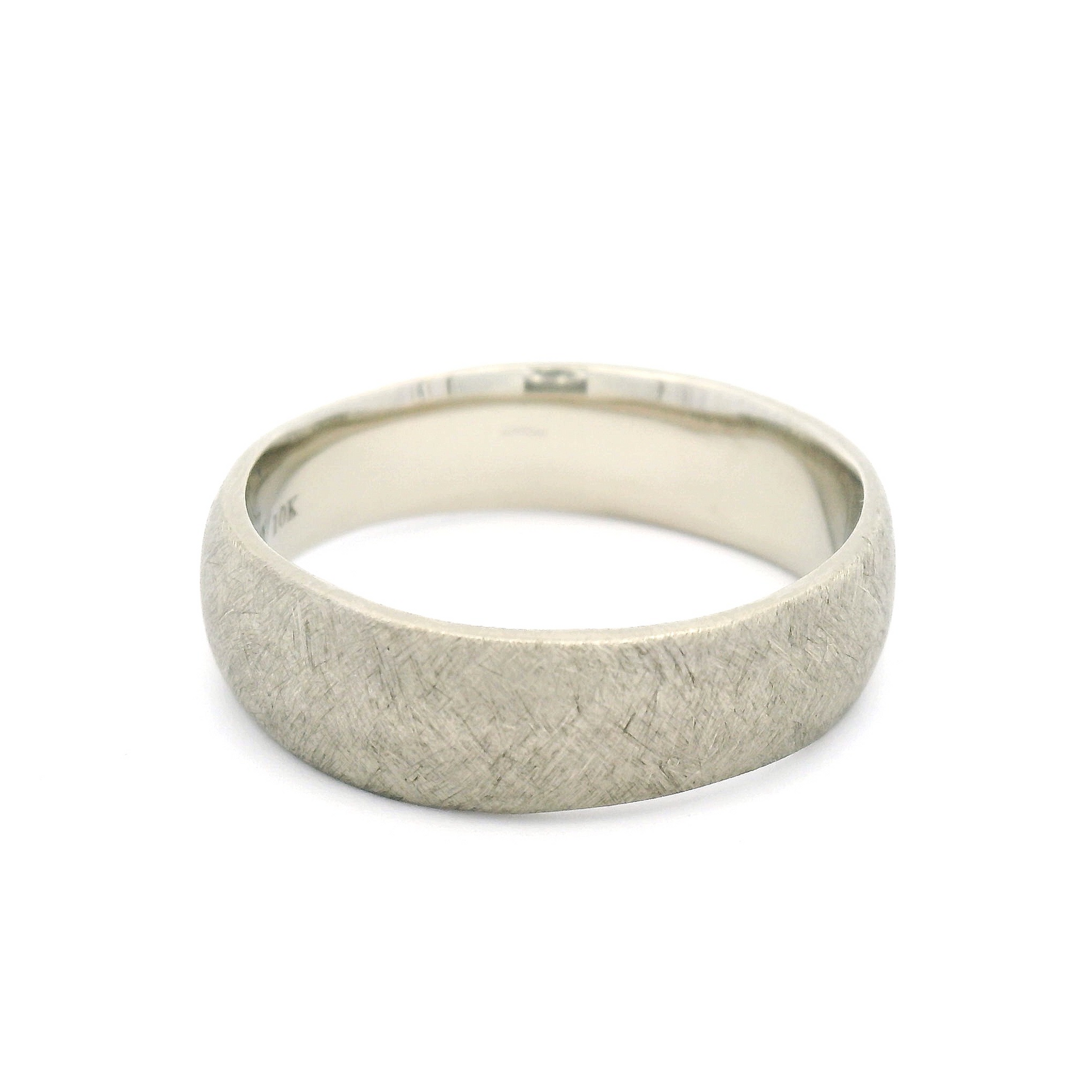 10k White 7.5mm Wide Organic Brushed Band