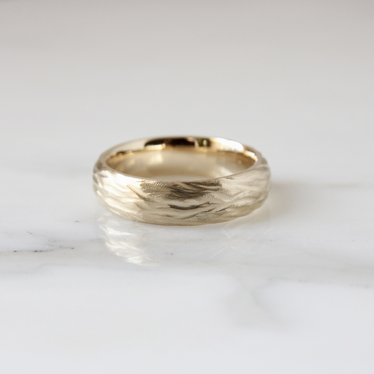 14k Yellow Gold Half Round Stream Band
