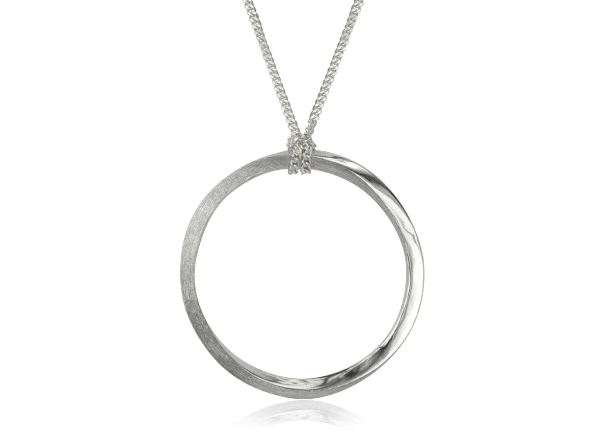 Mobius Single Silver Twist Necklace