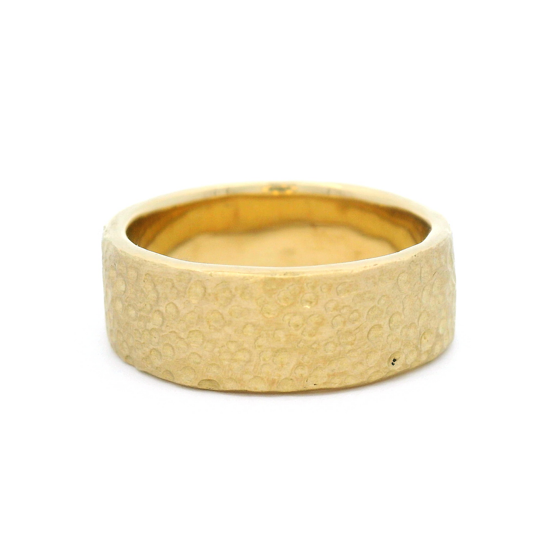 10k Yellow 7mm Wide Dotted Textured Band