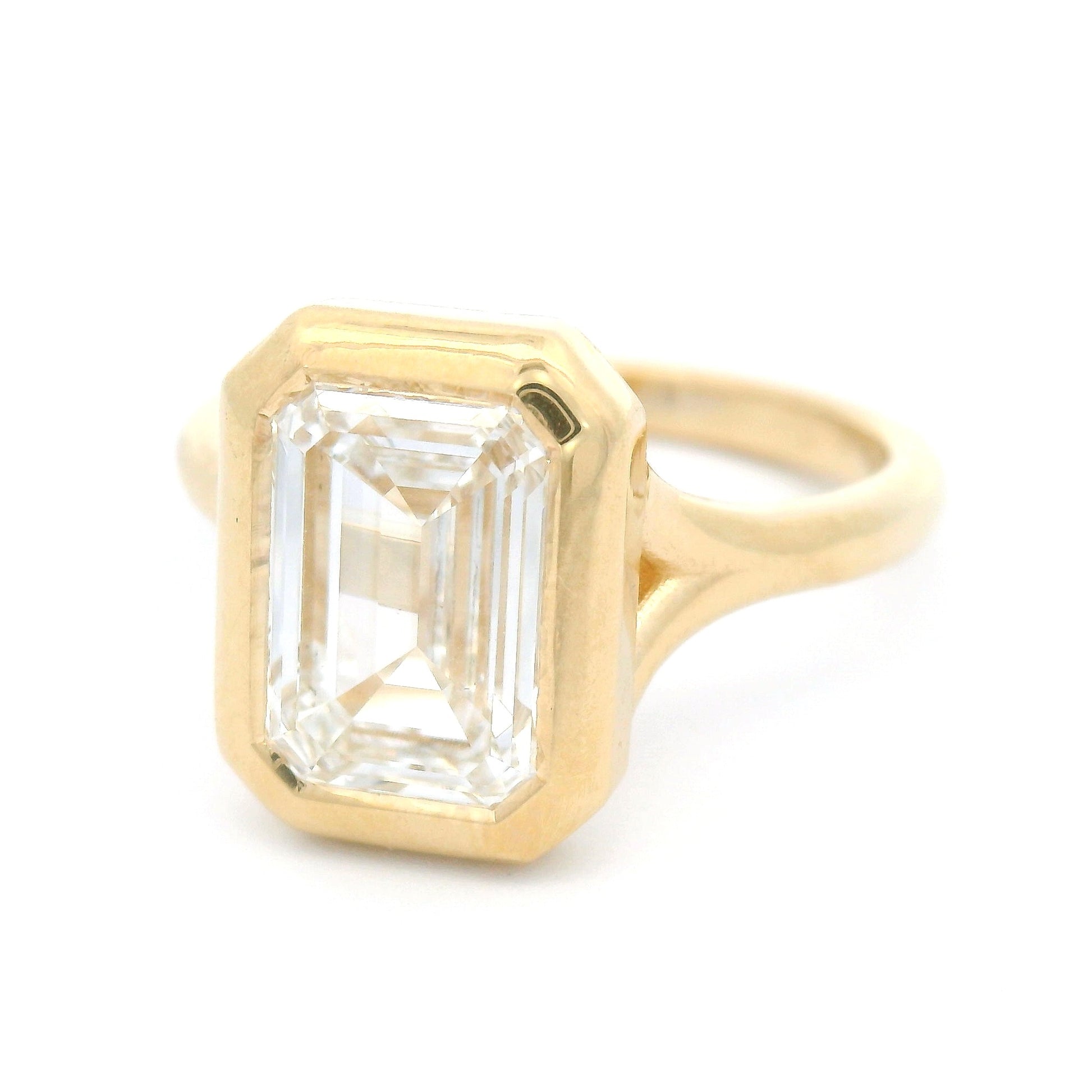 14k Yellow Bezel-Set Solitaire with 2.5ct Lab-Grown Emerald-Cut Diamond