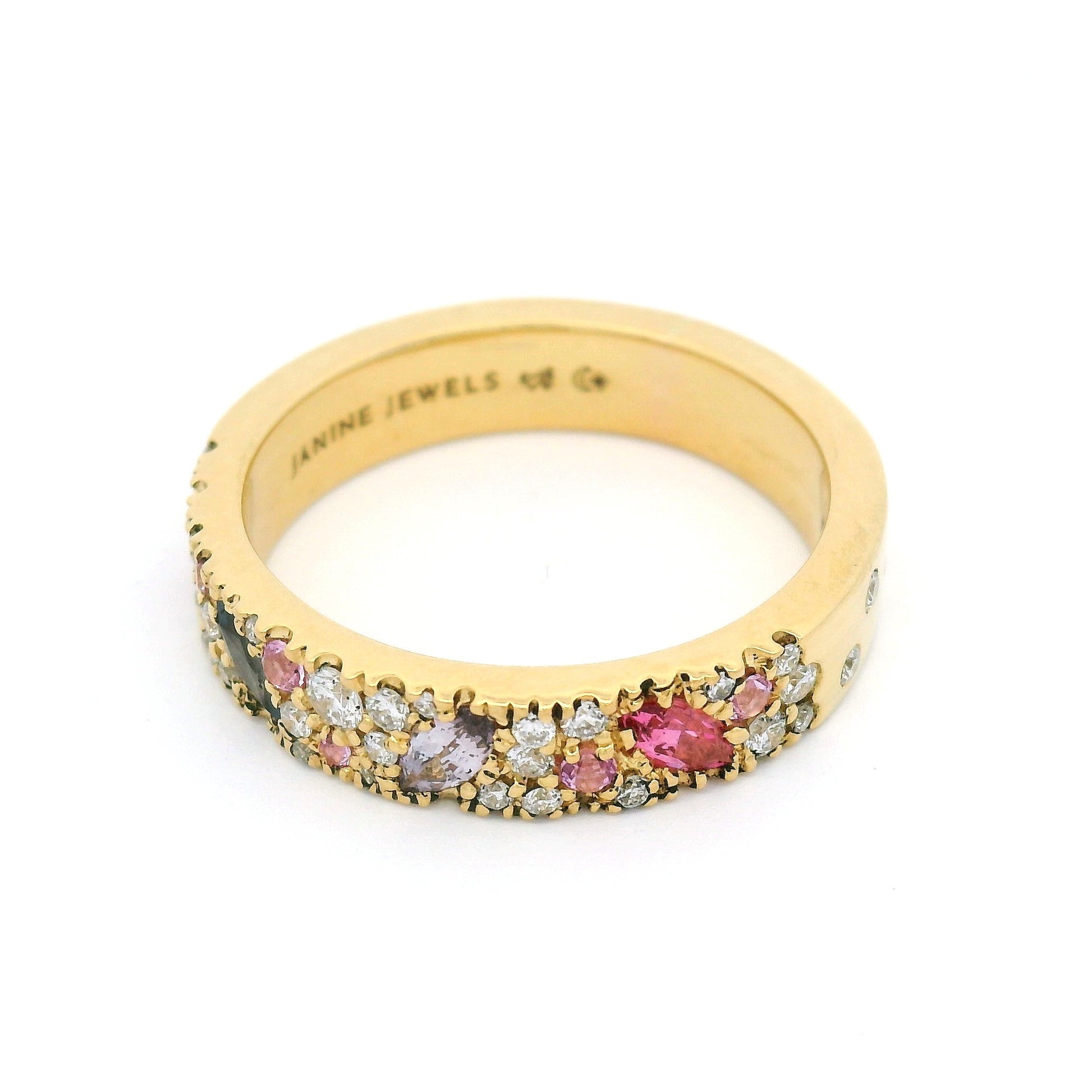 18k Yellow 4mm Wide Band with Pavé-Set with Natural Sapphires and Lab-Grown Diamonds