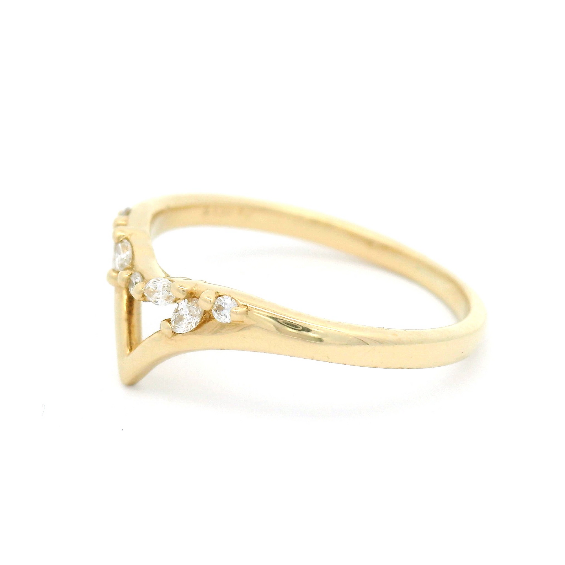 14k Yellow Wedding Band with 0.105cts Mixed Cut Diamonds