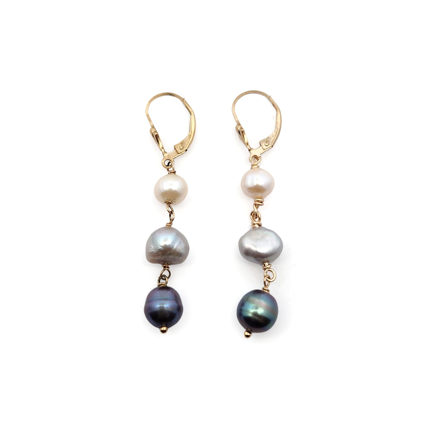 Gradient Pearl Drop Earrings