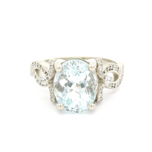 14k White Multi-Stone Ring with 3.3ct Oval Aquamarine and Accent Diamonds