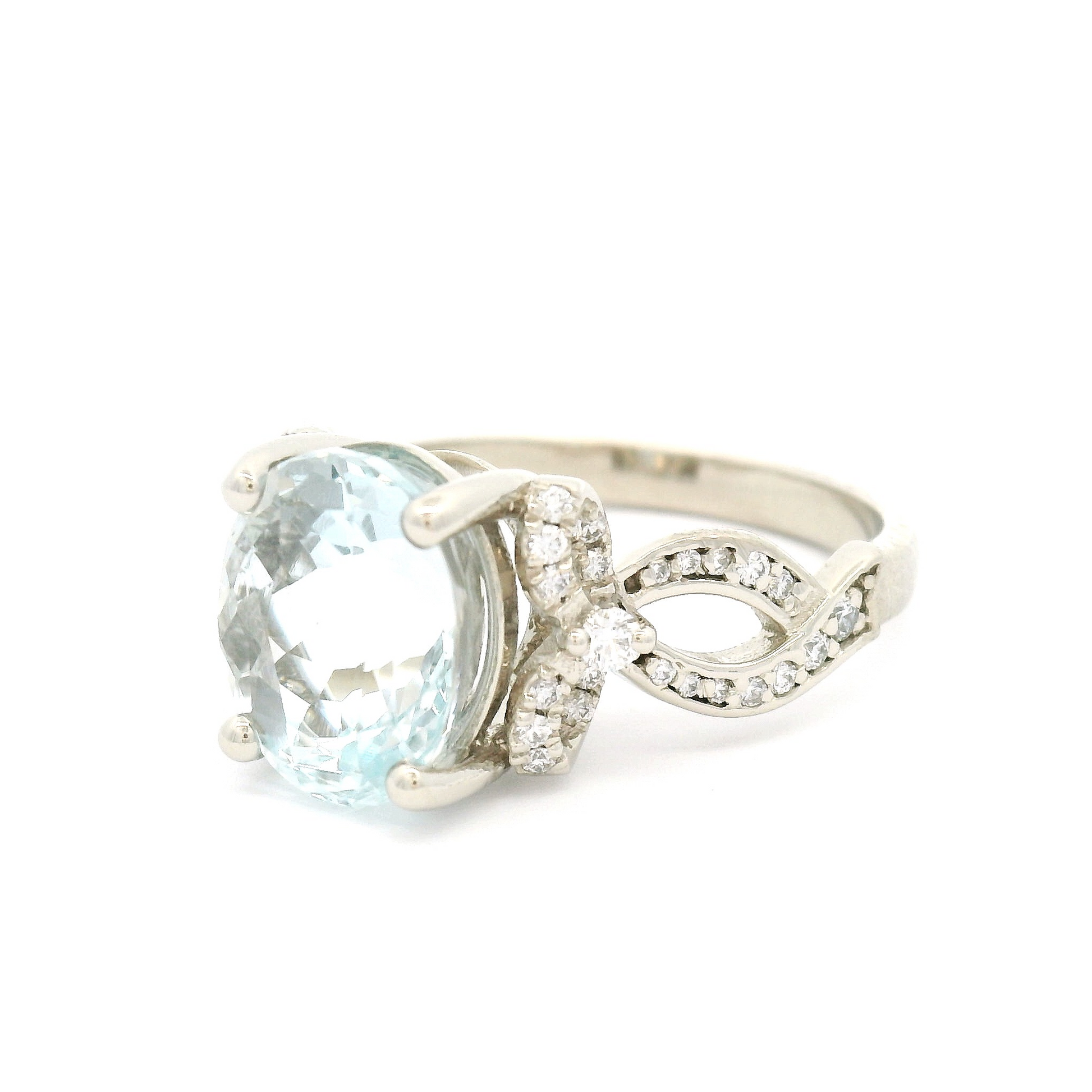 14k White Multi-Stone Ring with 3.3ct Oval Aquamarine and Accent Diamonds