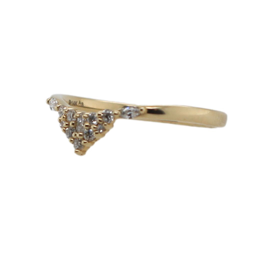 Maori - Diamond Point Wedding Band