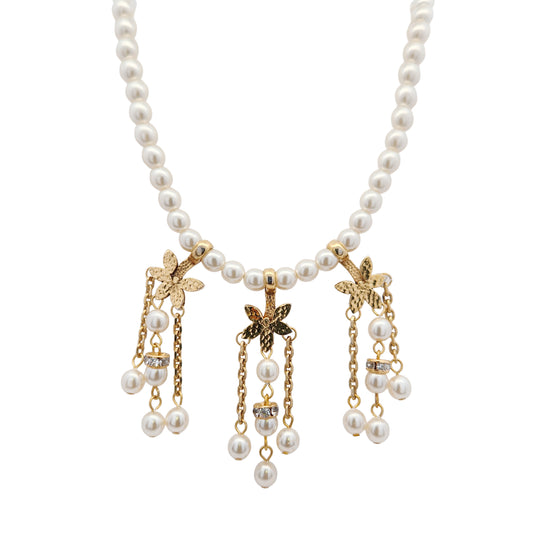 Vintage Cream Glass Pearl & Floral Necklace