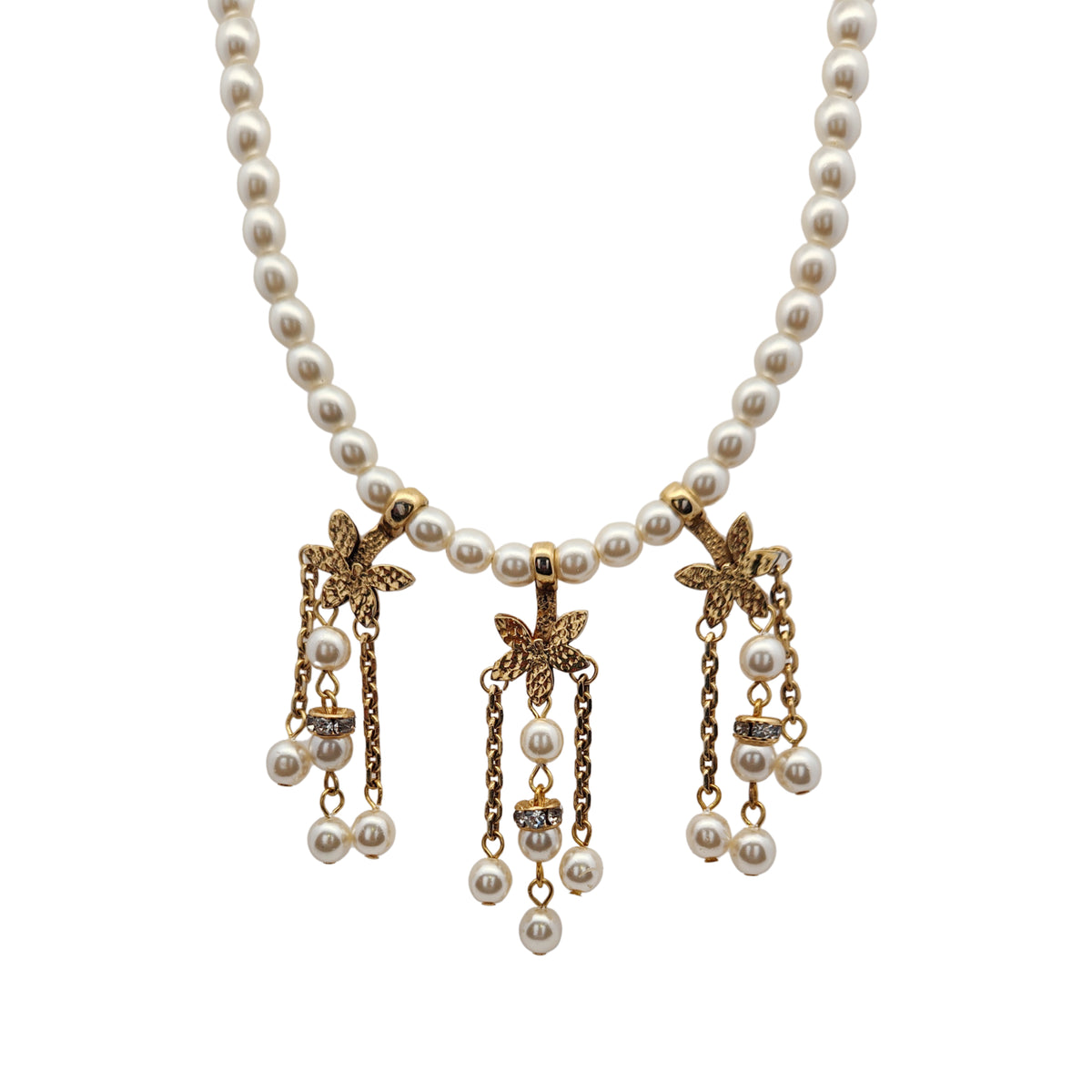 Vintage Cream Glass Pearl & Floral Necklace