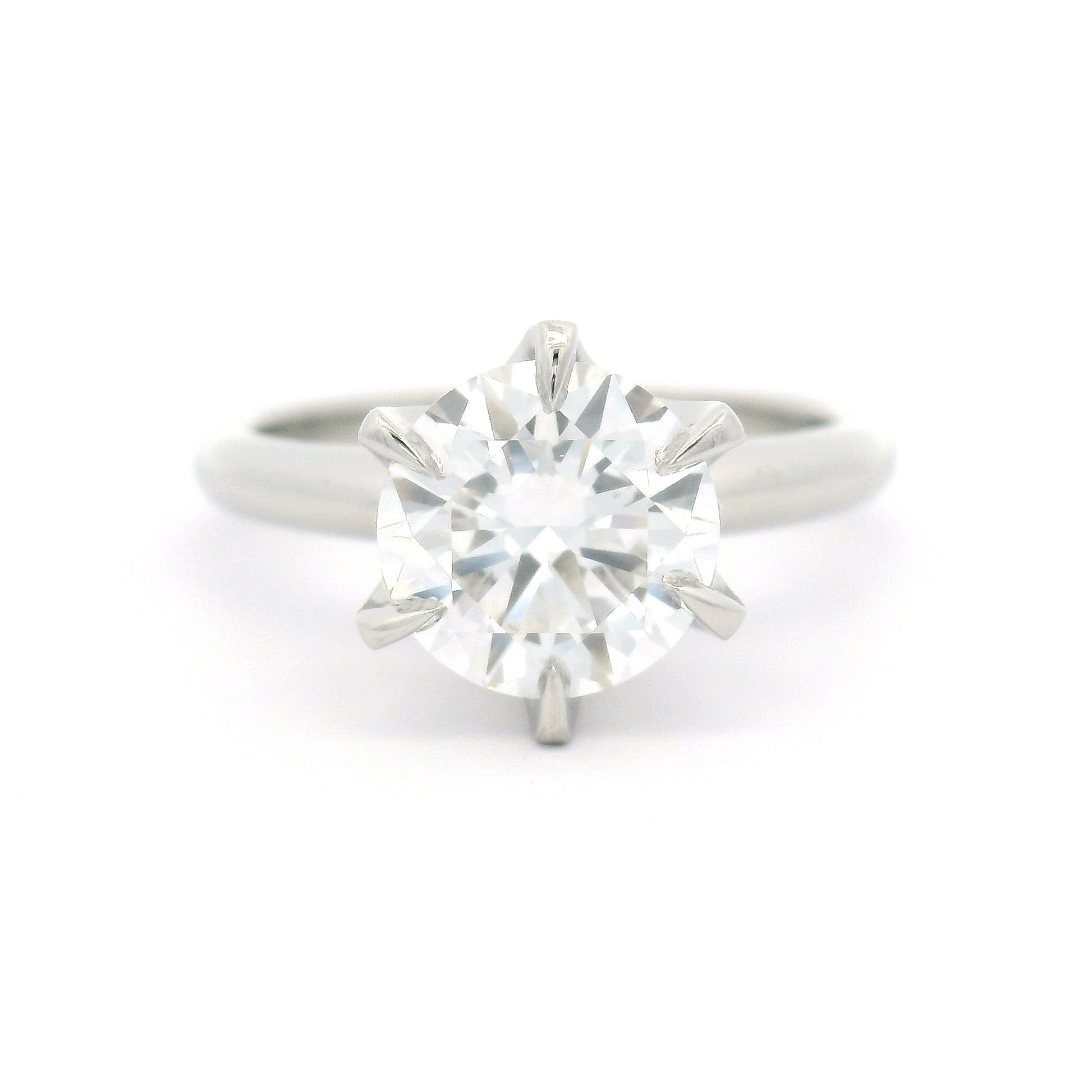 Platinum Six-Claw Solitaire with 2.01ct Lab-Grown Round Brilliant Cut Diamond