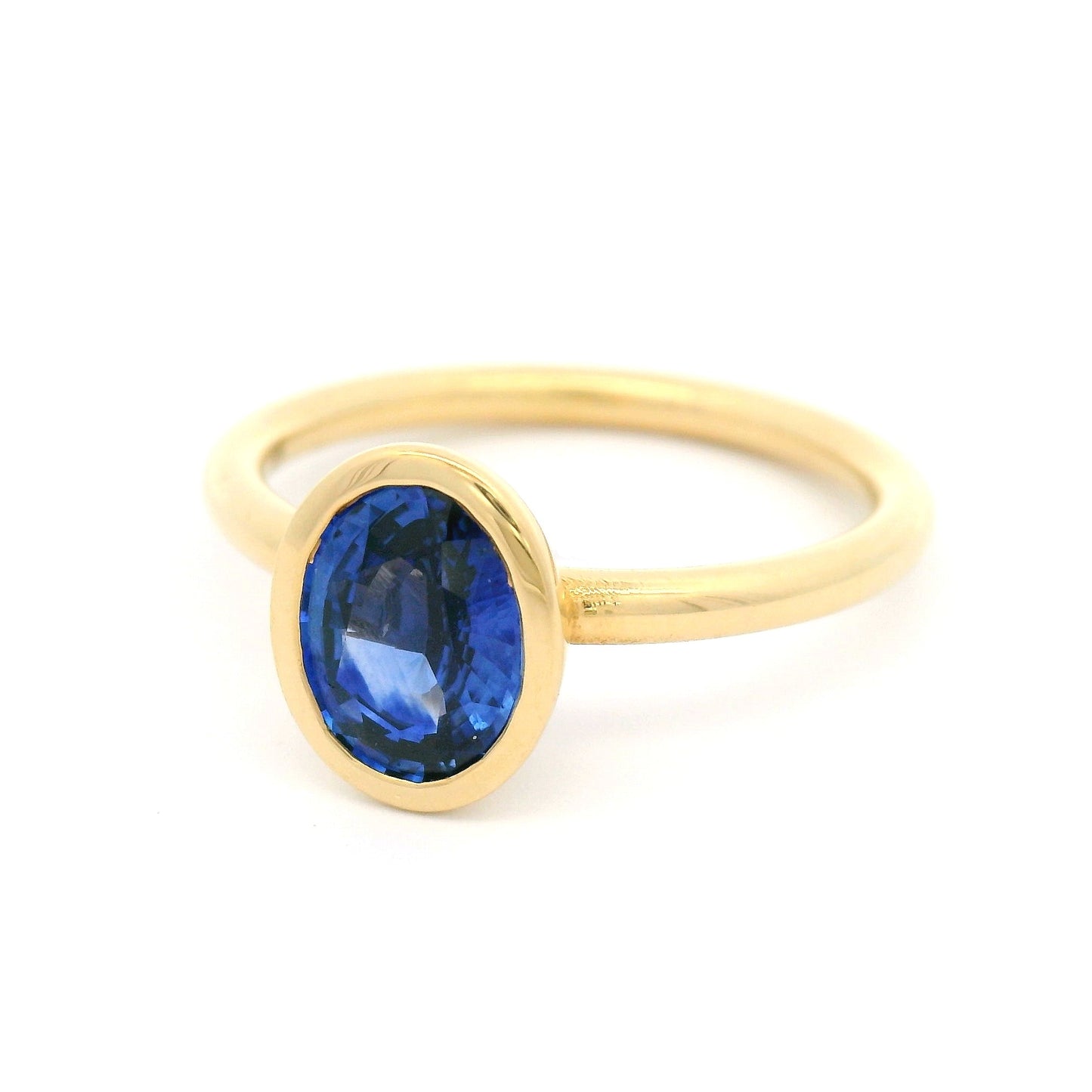 18k Yellow Bezel-Set Solitaire with Natural 1.16ct Blue Oval Sapphire