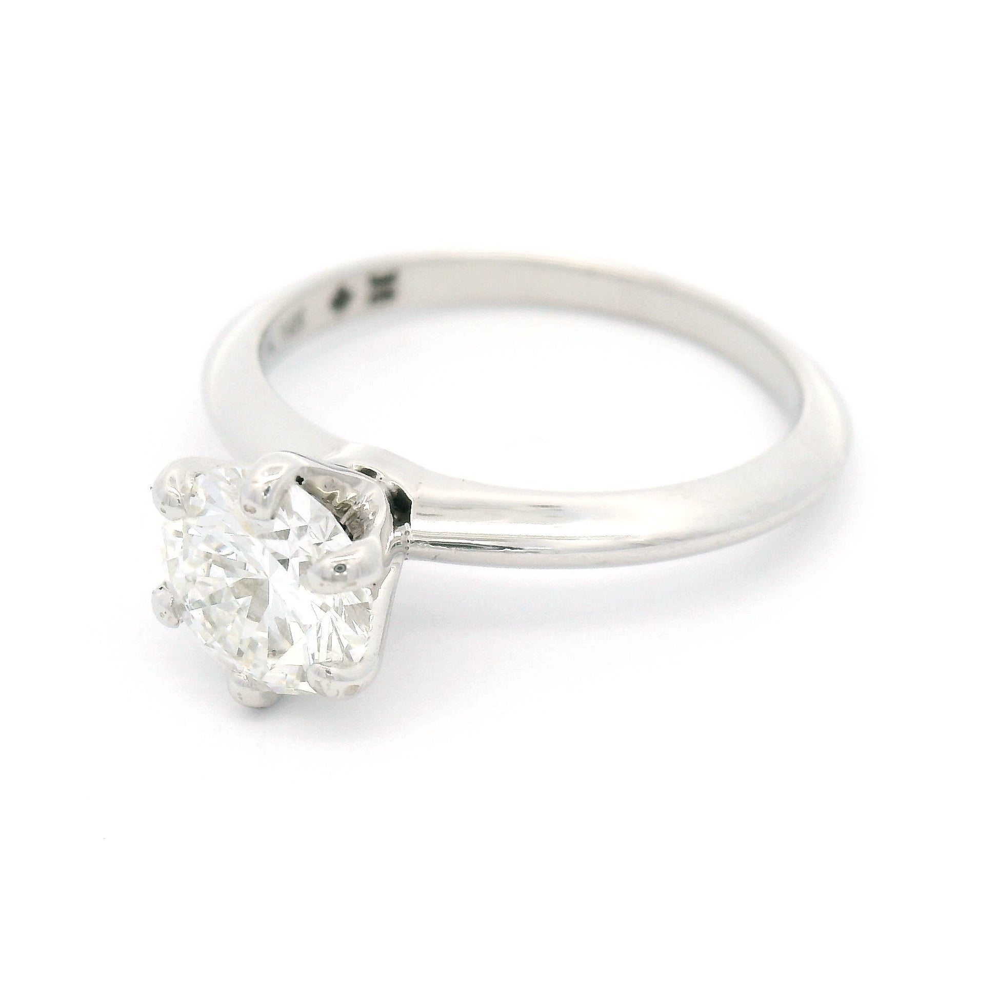 Platinum Six-Claw Solitaire with 1.06ct Lab-Grown Round Brilliant Cut Diamond