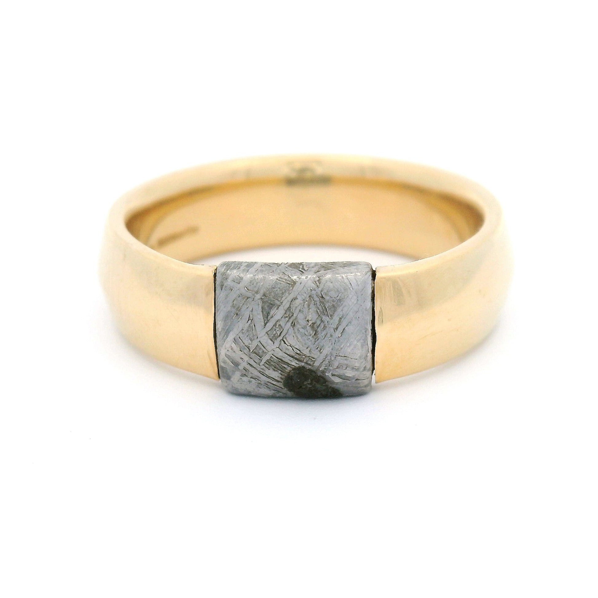 14k Yellow Band with Gibeon Meteorite Section