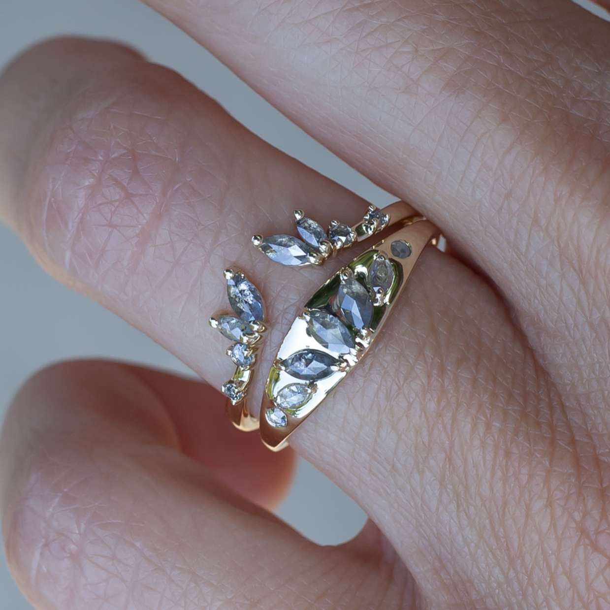 14k Yellow Open Band with 0.30cts Salt & Pepper Mixed Cut Diamonds