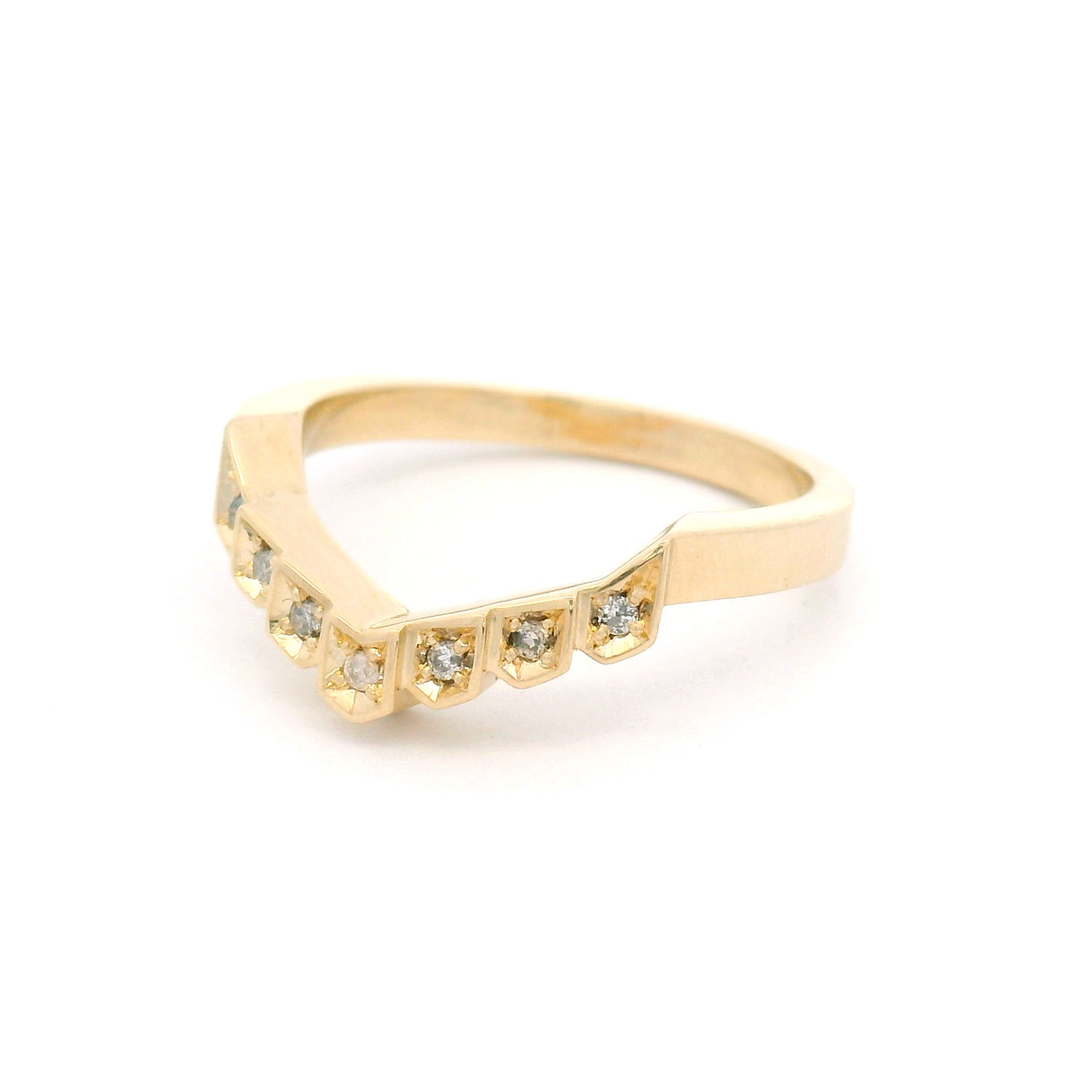 10K yellow gold contoured Art Deco-inspired wedding band with bead-set stations of black, salt-and-pepper, icy and colourless diamonds.