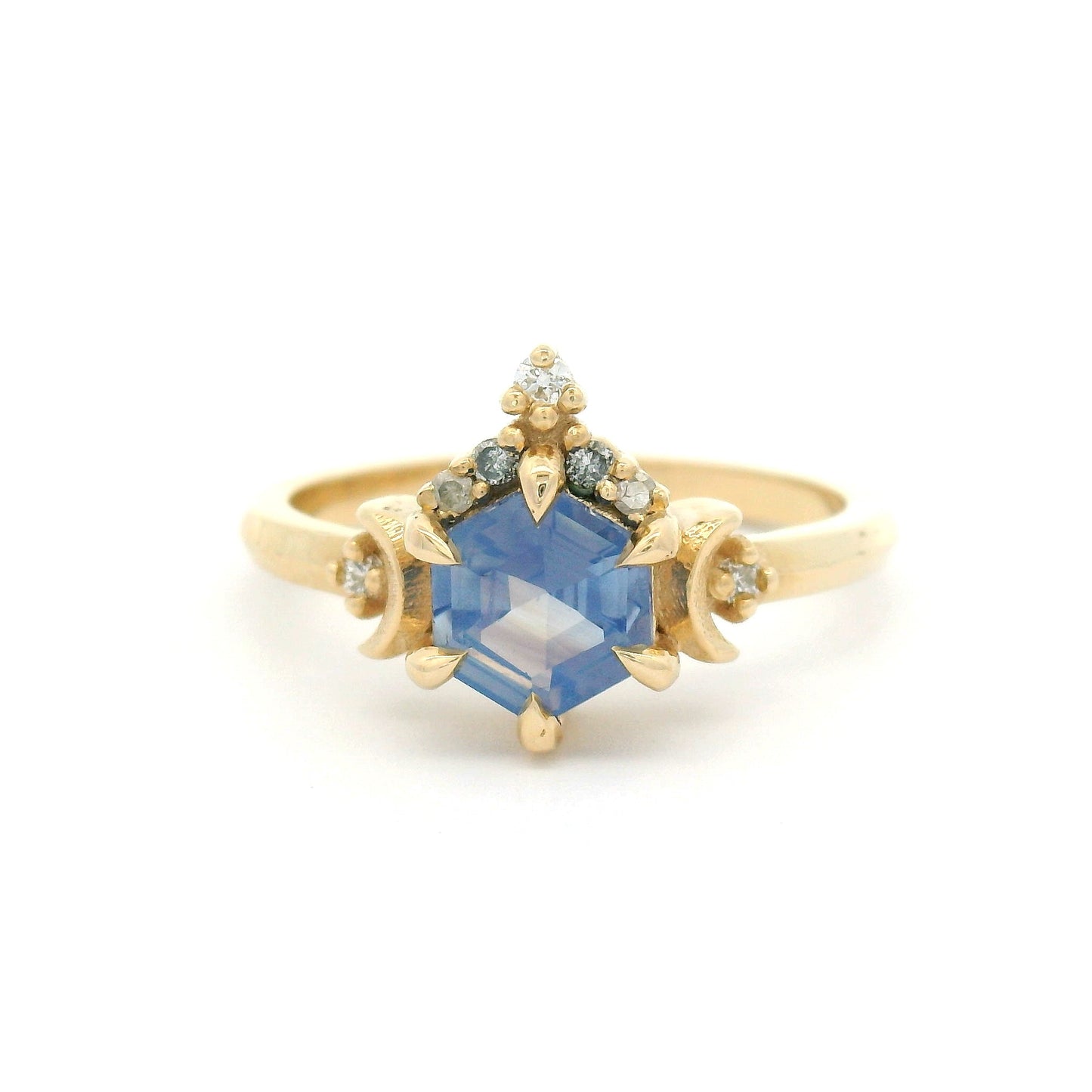 10k Yellow Engagement Ring with 0.95ct Violet Sapphire and Accent Diamonds