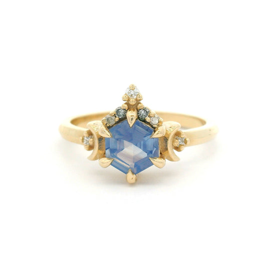 10k Yellow Engagement Ring with 0.95ct Violet Sapphire and Accent Diamonds