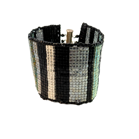 Black & Silver Striped Beaded Bracelet