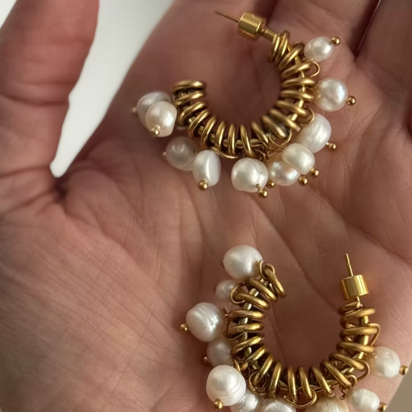 Pearl Crown Coil Hoops