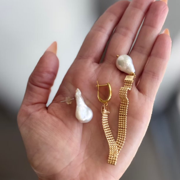 Asymmetric Baroque Pearl & Chain Earrings