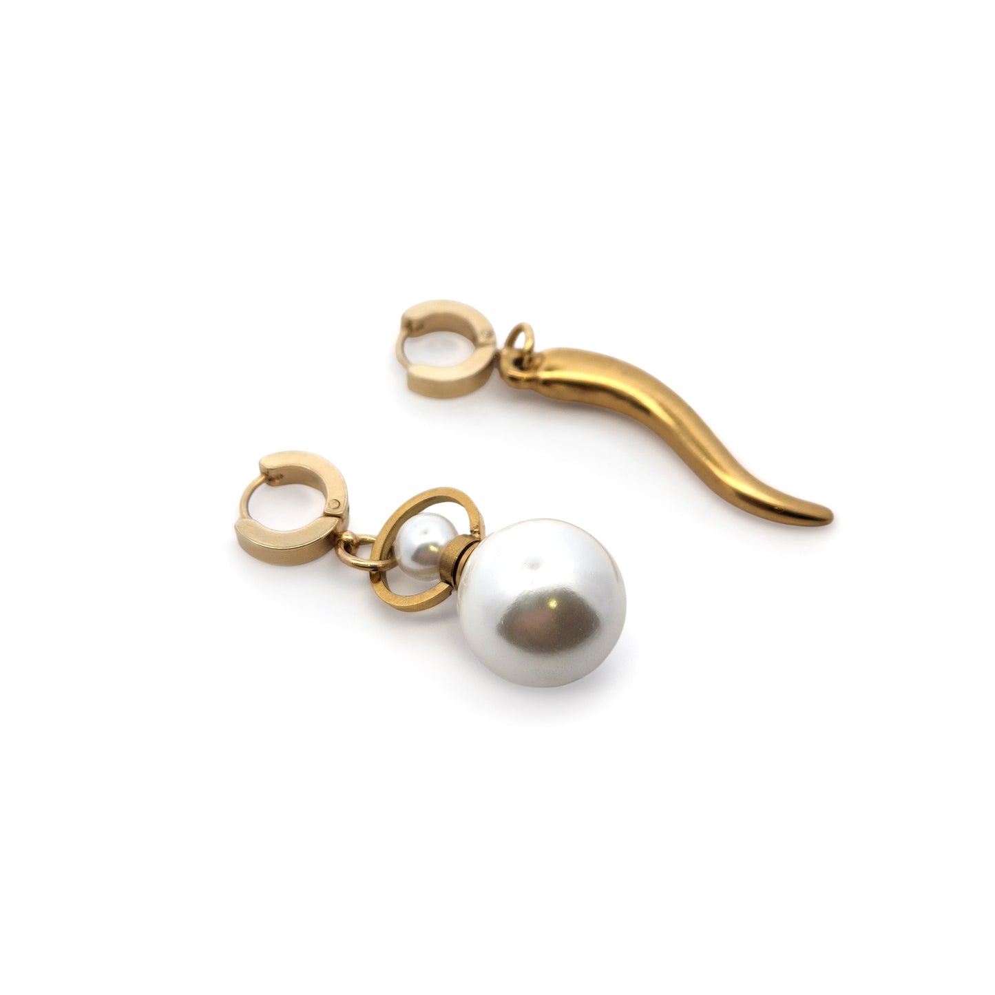 Aromatherapy Pearl & Chili Pepper Earrings