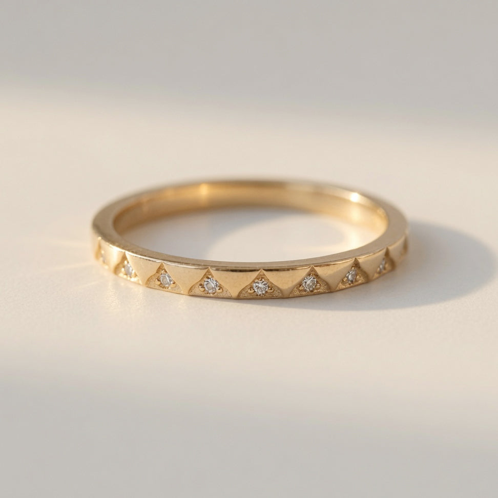 Arch Motif Band