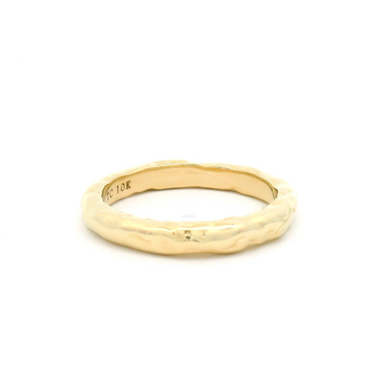10k Yellow Sculpted 3mmm Wide Wedding Band