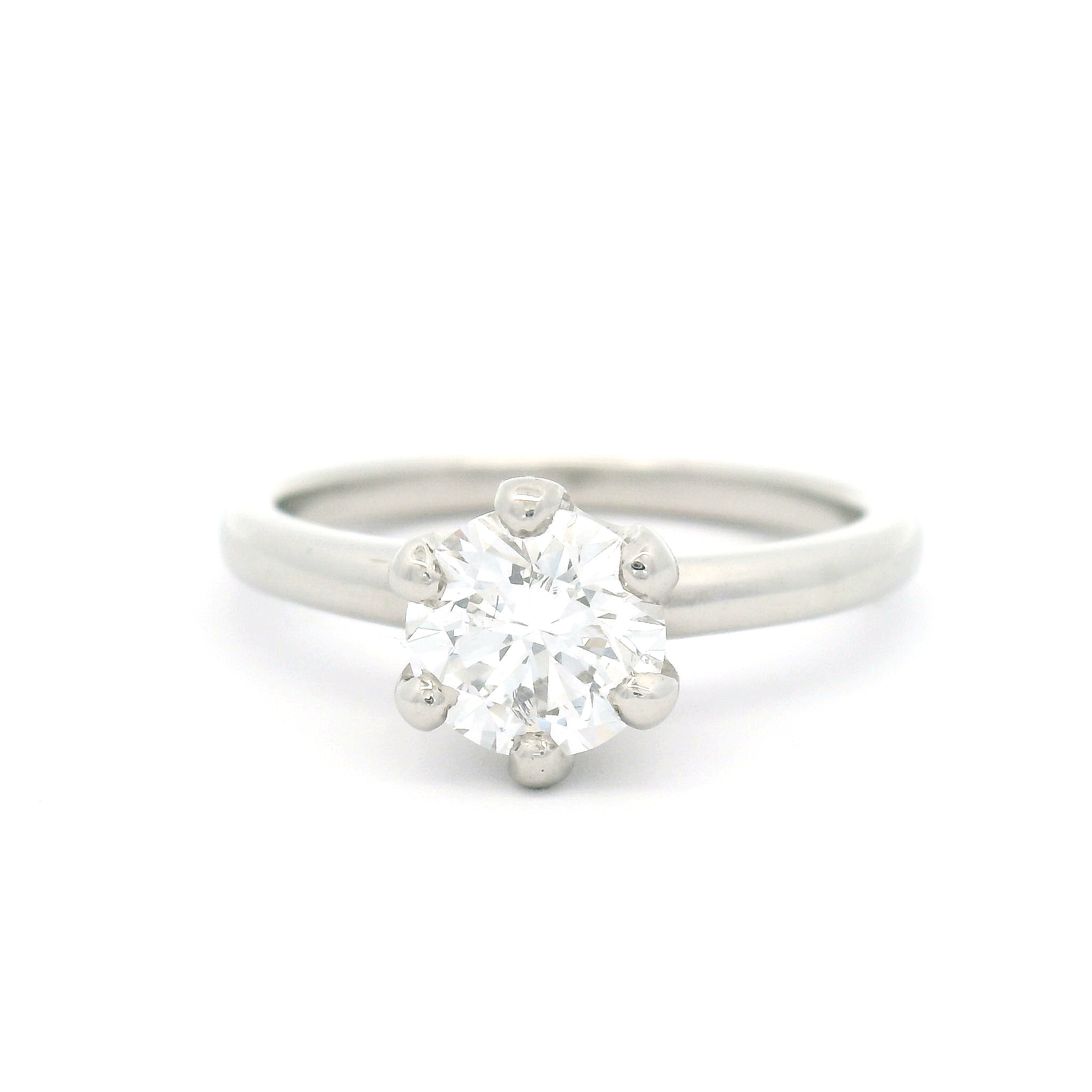 Platinum Solitaire Engagement Ring with 1.0ct Lab-Grown Round Brilliant Cut Diamond