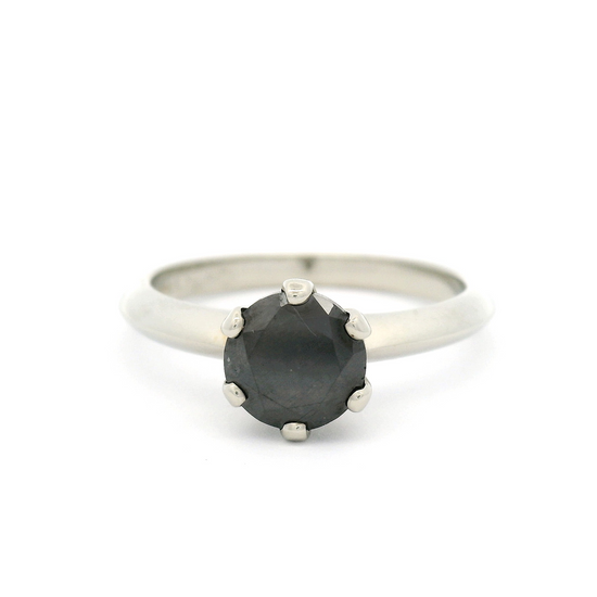 18k White Six-Claw Solitaire with 1.22ct Black Round Brilliant Cut Diamond