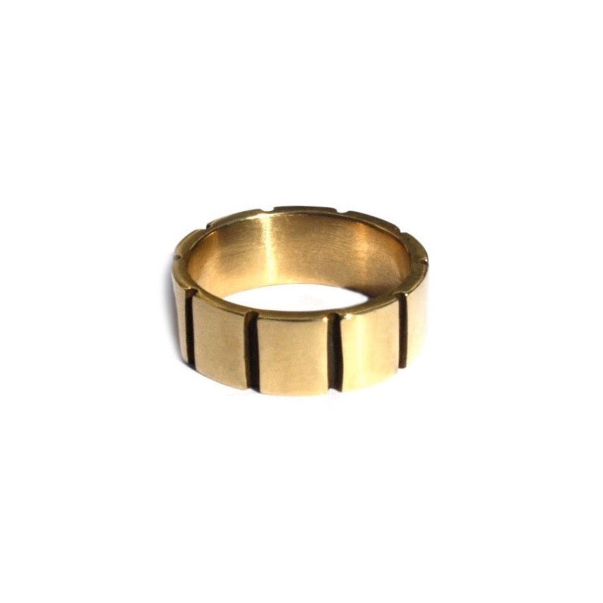 Frieze Ring