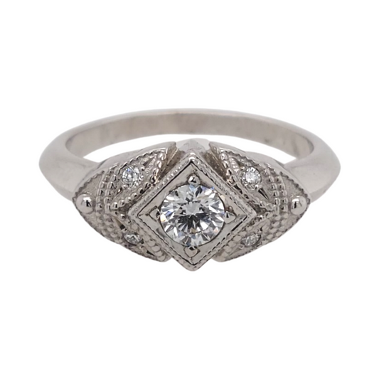 Lorianne Ring